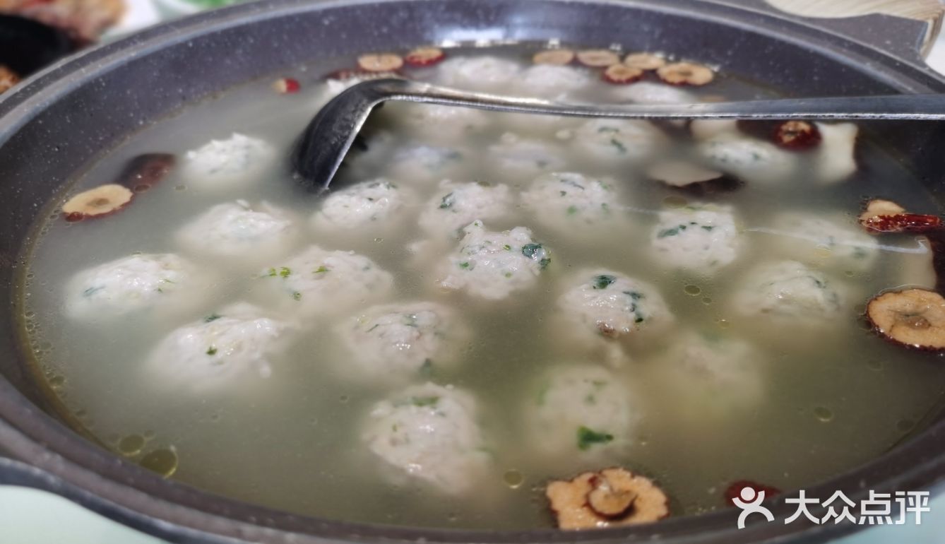 红瓦房丨盲点不踩雷，聚餐必备