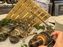 -圣丰索菲特·2 On 988 Café 自助餐厅