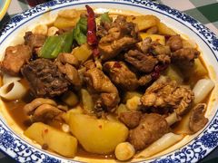 新疆大盘鸡-新疆巴州金丝特餐厅(大钟寺店)