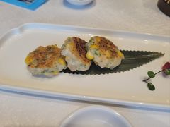 -景月阁空中食府(希尔顿酒店)