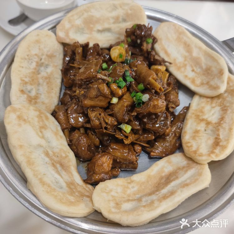 正宗徽菜打卡,地锅鸡yyds