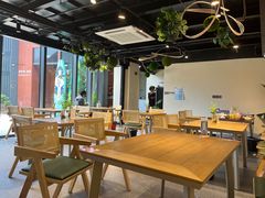 -臻鲜燕海鲜融合餐厅(金陵style店)