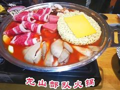 龙山部队火锅-秋木烤肉·韩国牛肉名家(高新旗舰店)
