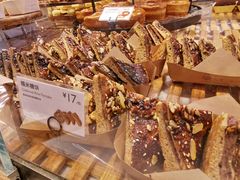 -巴黎贝甜(大宁国际商业广场店)