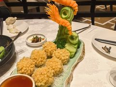 海胆灌汤石榴虾球-臻宝中餐厅·大连菜·海鲜·融合菜(大连一方城堡豪华精选酒店)