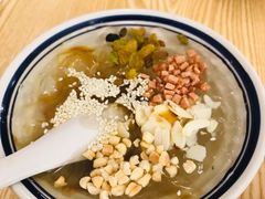 -正南齐北·老街糯米团(洪崖洞店)
