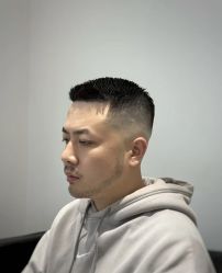 -ONE·男士国潮·美式渐变·理发馆·BARBER SHOP