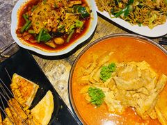 -六福烧烤酒馆(秦隆步行街店)