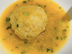 -孔雀云贵川·融合菜(长宁来福士店)