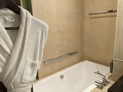 -广州天河希尔顿酒店