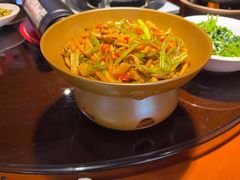 -魏铭鱼头捞饭(晋阳路店)