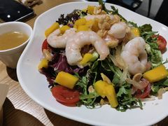 鲜柚芒果沙拉佐冰花酸梅酱-HELLO 27 意面·沙拉·帕尼尼