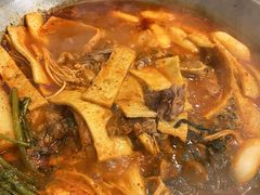 -喇喇排骨火锅·传统韩式脊骨汤(望京西园总店)