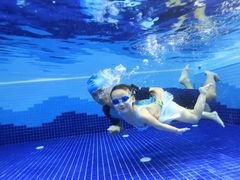 -龙格亲子游泳·水育早教运动中心(绿宝中心)