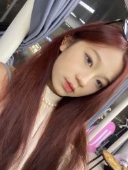 -IU潮牌·SALON