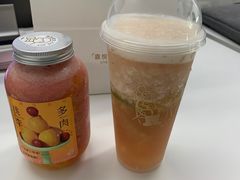 -喜茶(北京华贸购物中心店)