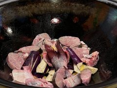 -小火炕铁锅炖鱼
