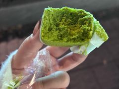 -好利来(上海长宁龙之梦店)