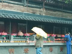 -峨眉山报国寺