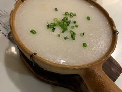 -新大咀港式茶餐厅(宝山万达店)