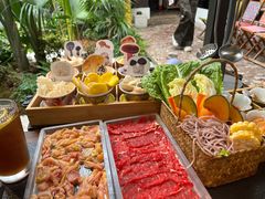 -菌自由丨野生菌火锅特色庭院餐厅(丽江古城店)