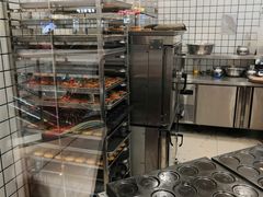 面包甜点陈列柜-港粒记喜挞(运城万达广场店)