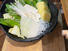 蔬菜拼盘-牛品福潮汕牛肉火锅(旺庄店)