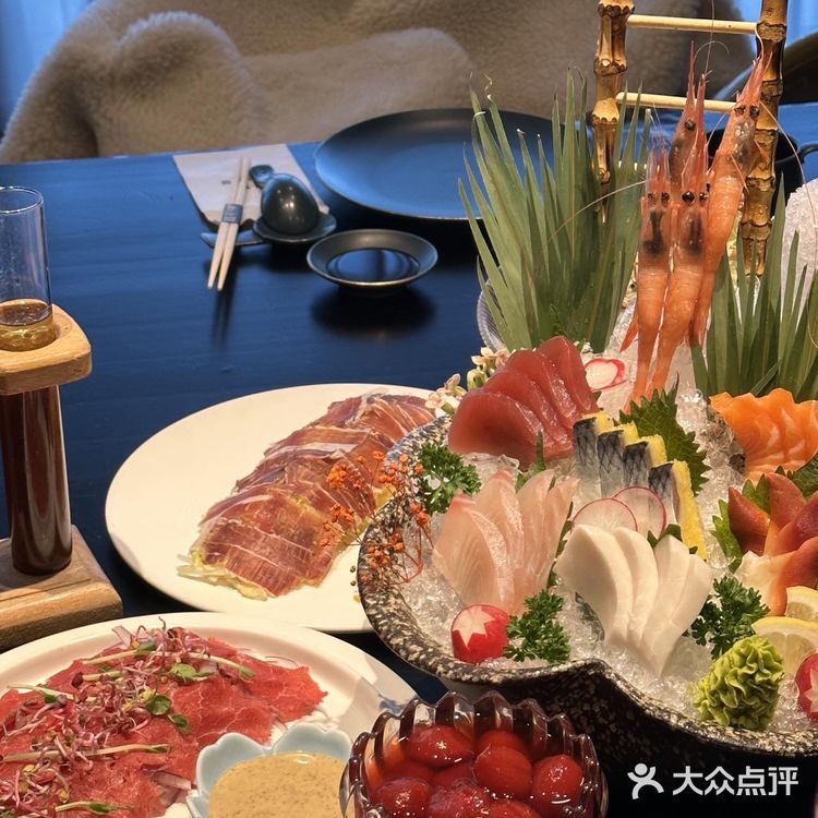 环境超好的日料店藏在公园里