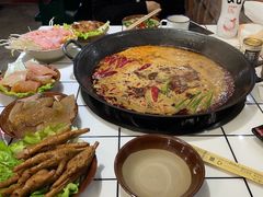 -扎起市井老火锅(乐山总店)