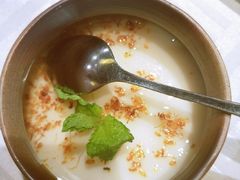 宫廷杏仁豆腐-四季民福烤鸭店(王府井灯市口店)