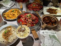 -巴厘龙虾·榜首油焖大虾(音乐学院·沿江酒馆店)