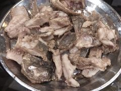 -肖肖酸萝卜鱼火锅(总店)