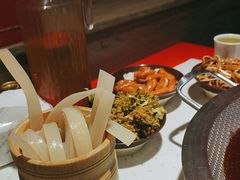 -厂花素芬九宫格火锅(红光店)