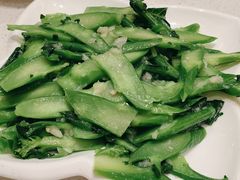 -香港新发烧腊茶餐厅(水围店)