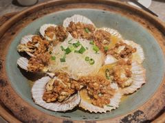 粉丝焗扇贝-吕氏焗小鲜•海鲜青岛菜(八大关店)
