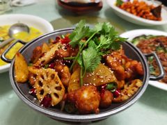 香锅牛蛙-旭龙鱼头王(航华店)
