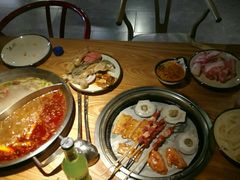-川渝又一村火锅烤肉自助(步行街店)
