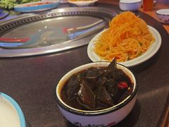 -山河屯铁锅炖鲜鹅·东北菜(开发区一店)
