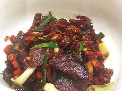 柴火乡里腊牛肉-小辣椒·湖南乡里菜(龙海家园店)