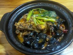 -杨铭宇黄焖鸡(新华路店)