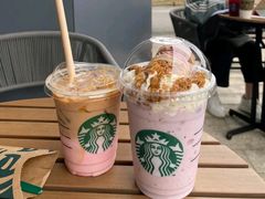 覆盆子拿铁-星巴克(无锡百联奥特莱斯店)