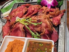 -老滇山寨•云南特色菜•地方菜•民族风情歌舞表演(经开区店)