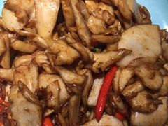 -九锅一堂酸菜鱼(新南凯德直营店)