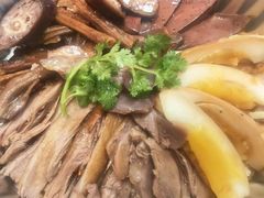 -潮界(LU·ONE凯德晶萃广场店)