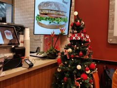 -The Habit Burger Grill 哈比特汉堡(爱琴海店)