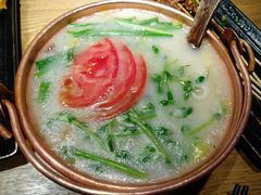 -麦麦山云南菜(复地活力城店)