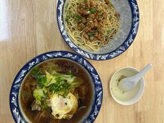 -陀块头面馆(梅岭南路店)