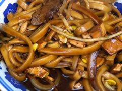 -珠宝街老左杂酱面馆