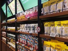 -三只松鼠(正弘城店)