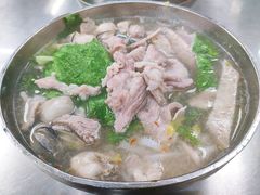 粿条汤-广场正宗原汁薏米店